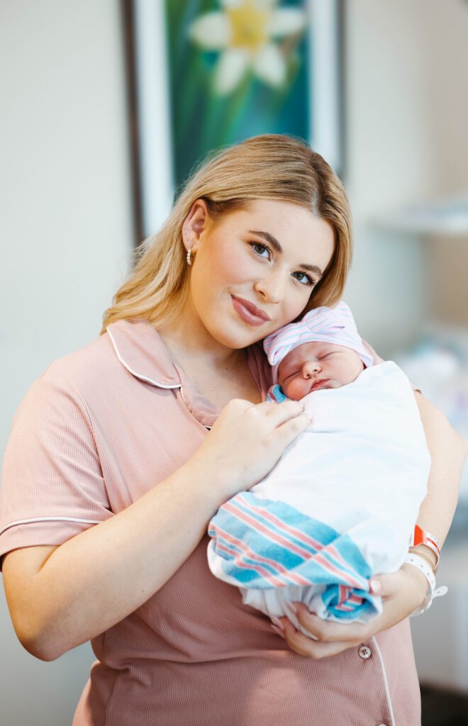 Nashville fresh 48 session with baby and mom